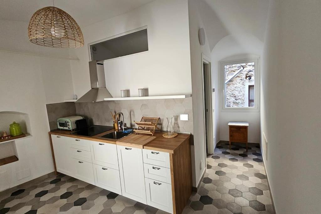Car.Lo. Casa Vacanze Dolceacqua Ngoại thất bức ảnh